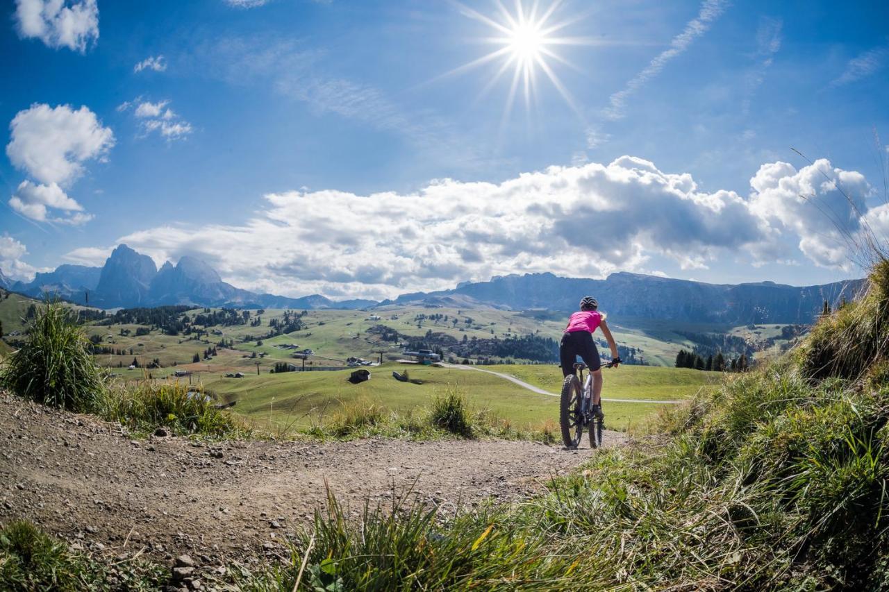 Hotel Floralpina Alpe Di Siusi